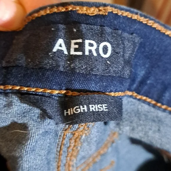 AERO high rise blue jeans size 8 Long - Picture 4 of 4